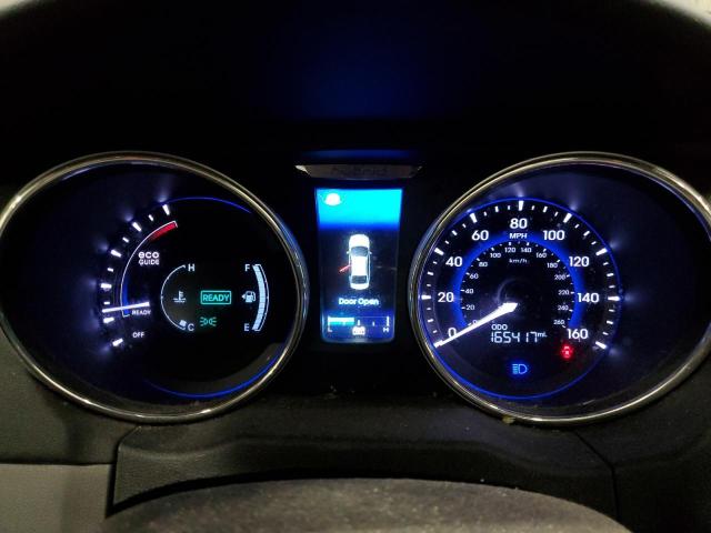 Photo 9 from auction – 2014 HYUNDAI SONATA HYB with VIN KMHEC4A42EA111667