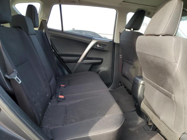 Photo 11 from auction – 2017 TOYOTA RAV4 XLE with VIN JTMWFREV5HJ705660