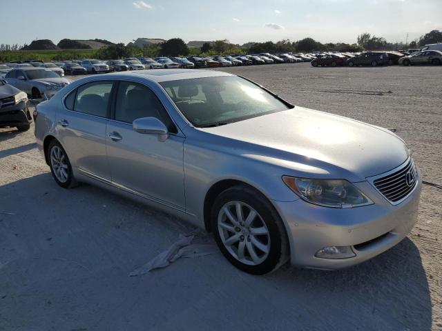 Photo 4 from auction – 2008 LEXUS LS 460L with VIN JTHGL46F185020943