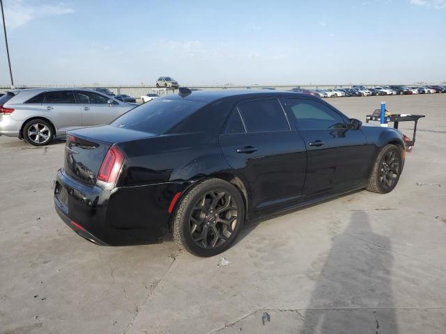 Photo 3 from auction – 2018 CHRYSLER 300 S with VIN 2C3CCABG6JH222953