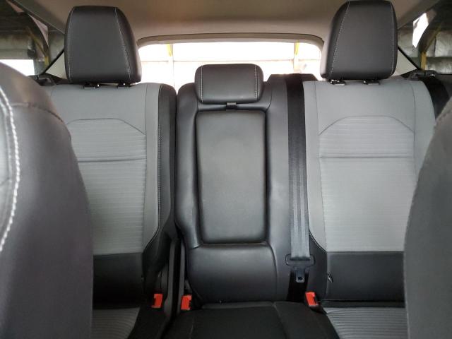 Photo 10 from auction – 2019 FORD ESCAPE SE with VIN 1FMCU0GD2KUB79434