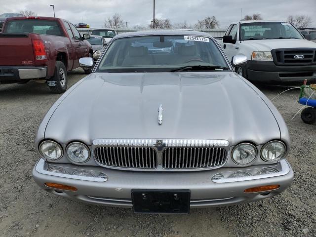 Photo 5 from auction – 2001 JAGUAR VANDENPLAS with VIN SAJDA24C81LF35712