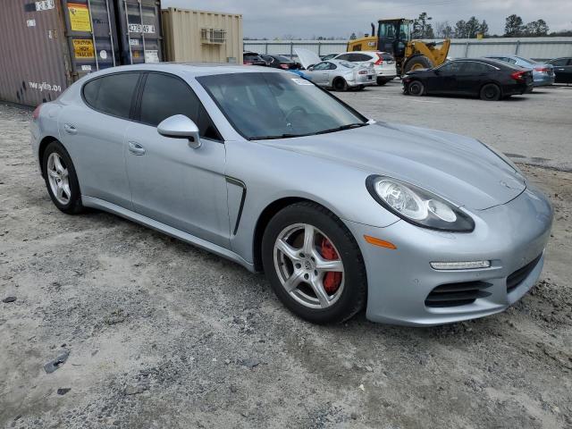 Photo 4 from auction – 2014 PORSCHE PANAMERA 2 with VIN WP0AA2A76EL011034