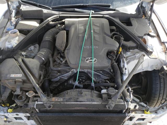 Photo 11 from auction – 2016 HYUNDAI GENESIS 3. with VIN KMHGN4JE6GU133829