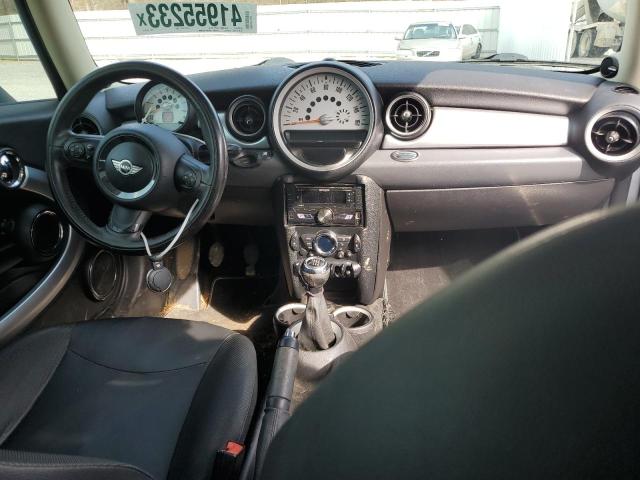 Photo 8 from auction – 2011 MINI COOPER CLU with VIN WMWZF3C57BTX81614