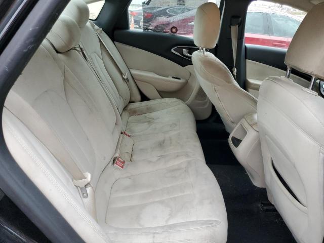 Photo 10 from auction – 2015 CHRYSLER 200 LIMITE with VIN 1C3CCCAB0FN680097