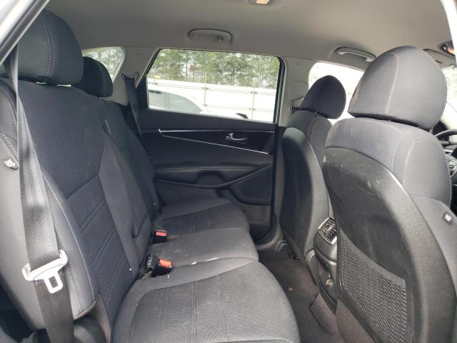 Photo 11 from auction – 2018 KIA SORENTO LX with VIN 5XYPG4A35JG345773