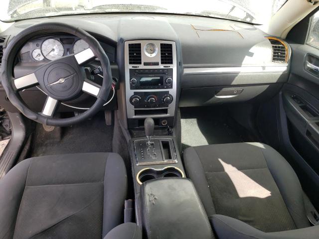 Photo 8 from auction – 2010 CHRYSLER 300 TOURIN with VIN 2C3CA4CD9AH330897