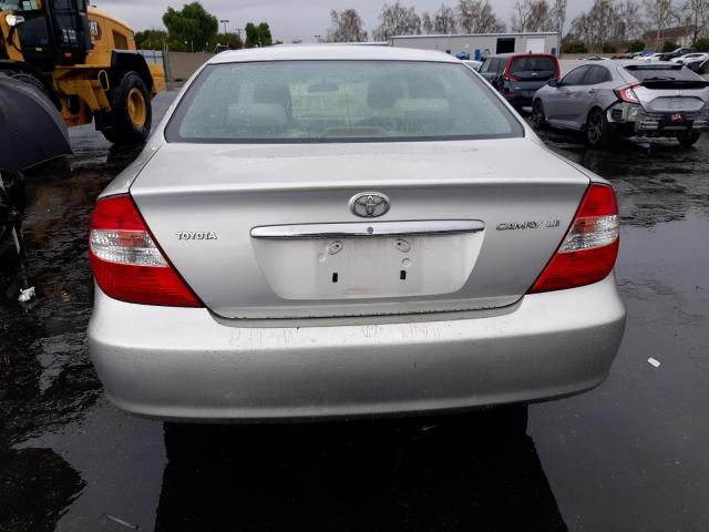 Photo 6 from auction – 2002 TOYOTA CAMRY LE with VIN 4T1BE32K22U502168