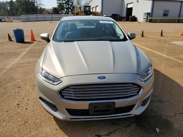 Photo 5 from auction – 2016 FORD FUSION S with VIN 3FA6P0G71GR193087