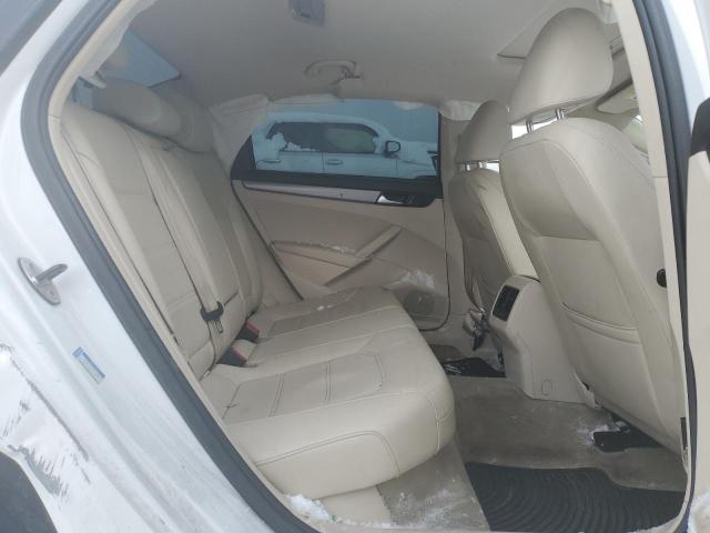 Photo 10 from auction – 2014 VOLKSWAGEN PASSAT SE with VIN 1VWBS7A36EC116326