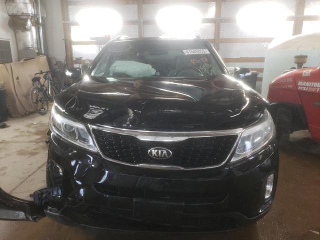 Photo 5 from auction – 2015 KIA SORENTO LX with VIN 5XYKT4A70FG598600