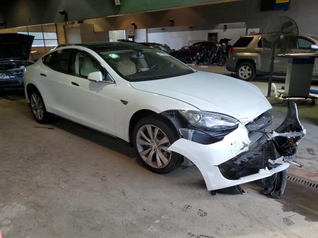 Photo 4 from auction – 2014 TESLA MODEL S with VIN 5YJSA1S19EFP29897