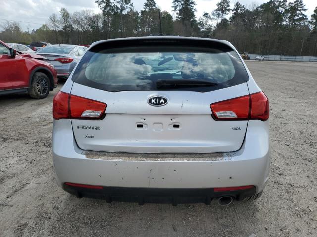 Photo 6 from auction – 2013 KIA FORTE SX with VIN KNAFW5A31D5745411