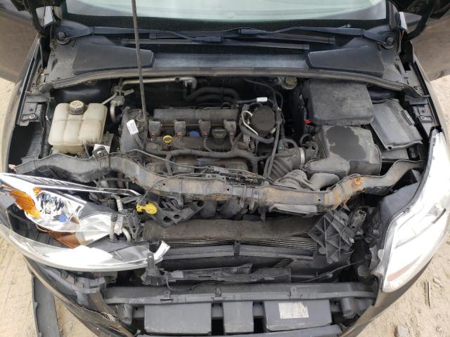 Photo 11 from auction – 2013 FORD FOCUS SE with VIN 1FADP3F23DL294804