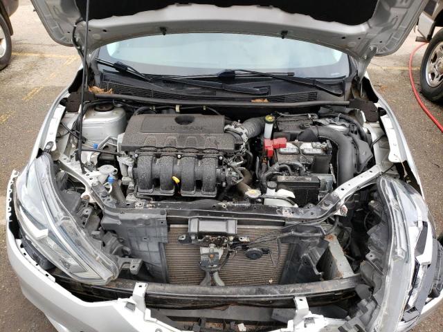 Photo 11 from auction – 2017 NISSAN SENTRA S with VIN 3N1AB7AP7HY223238