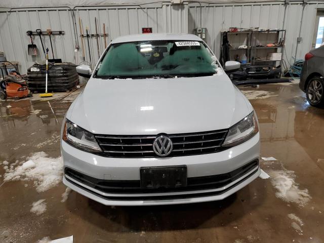 Photo 5 from auction – 2018 VOLKSWAGEN JETTA S with VIN 3VW2B7AJ9JM245605