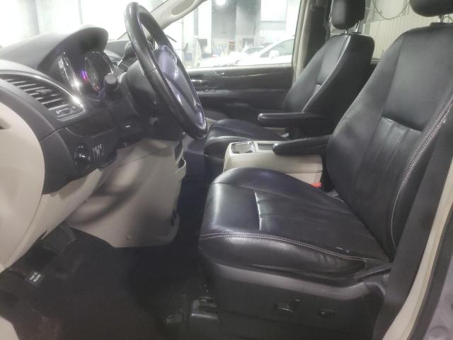 Photo 7 from auction – 2013 CHRYSLER TOWN & COU with VIN 2C4RC1CG4DR662589