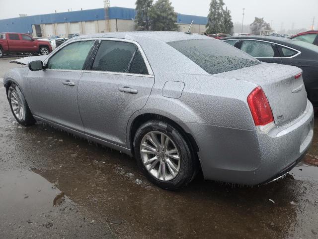 Photo 2 from auction – 2017 CHRYSLER 300 LIMITE with VIN 2C3CCAAGXHH607556
