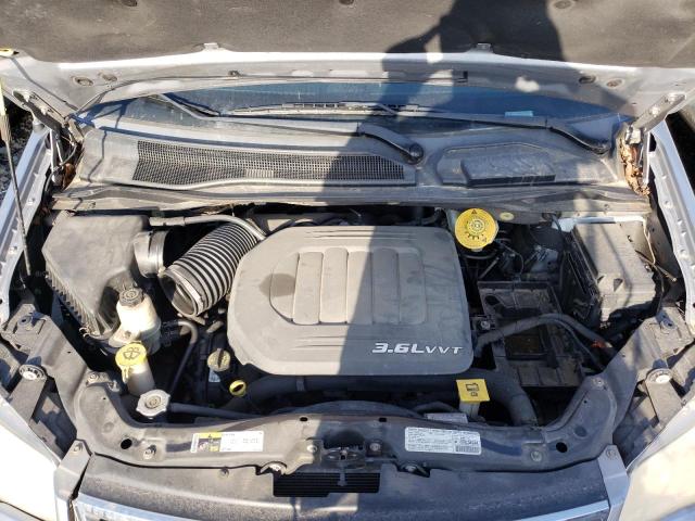 Photo 12 from auction – 2013 CHRYSLER TOWN & COU with VIN 2C4RC1BG5DR745403