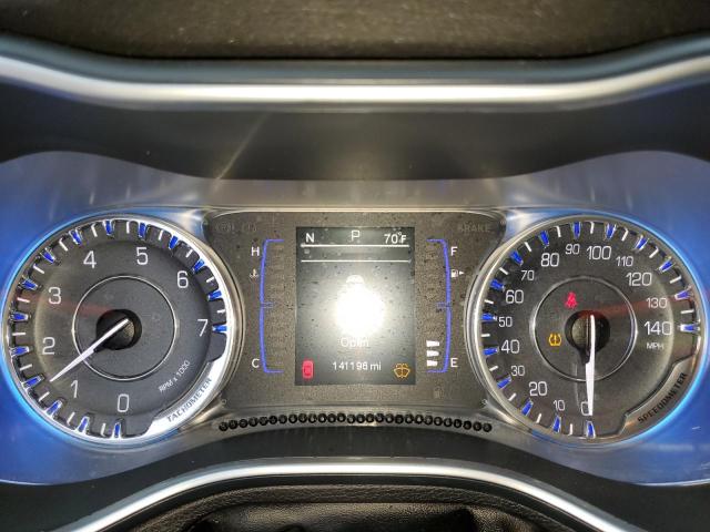 Photo 9 from auction – 2015 CHRYSLER 200 LIMITE with VIN 1C3CCCAB9FN706518