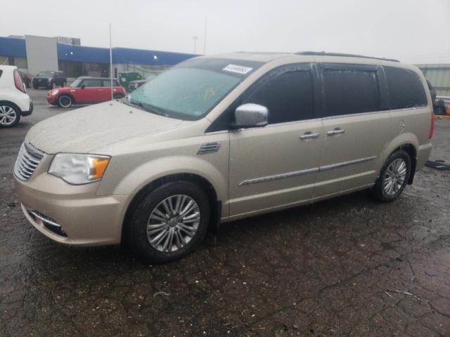 CHRYSLER TOWN & COU 2016 with VIN 2C4RC1CG5GR261217 - Photo from auction