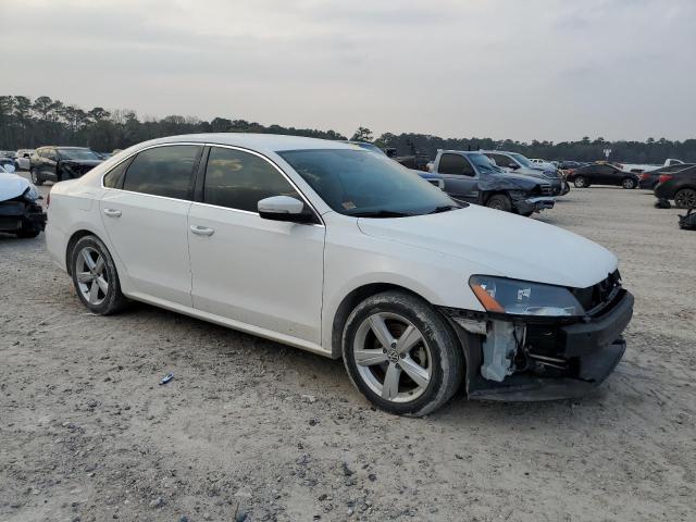 Photo 4 from auction – 2014 VOLKSWAGEN PASSAT SE with VIN 1VWBS7A39EC055568