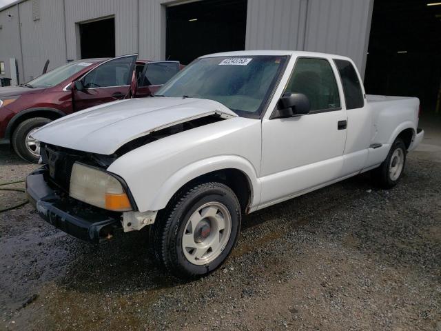 GMC SONOMA 2000 with VIN 1GTCS19WXY8144835 - Photo from auction