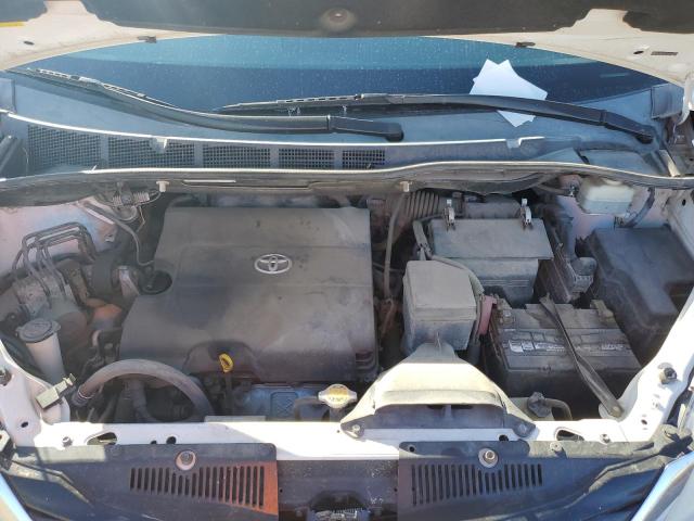 Photo 12 from auction – 2011 TOYOTA SIENNA LE with VIN 5TDKK3DC4BS146569