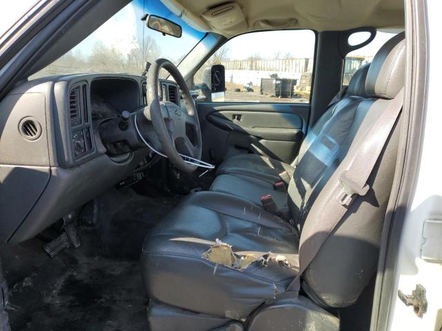 Photo 7 from auction – 2003 CHEVROLET SILVERADO with VIN 1GCHC23UX3F159131