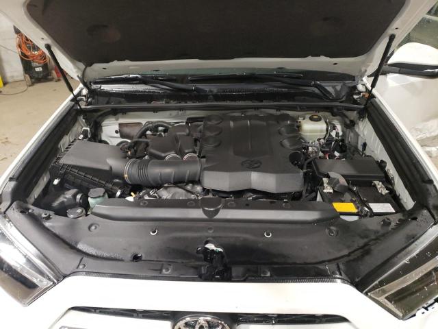 Photo 12 from auction – 2019 TOYOTA 4RUNNER SR with VIN JTEBU5JR9K5731504