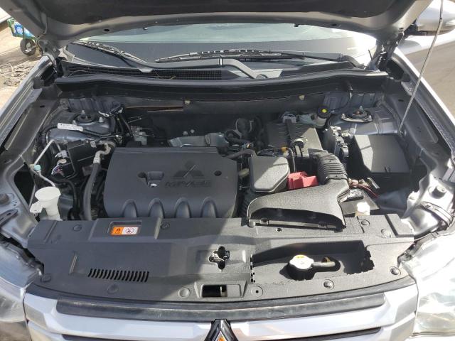 Photo 12 from auction – 2015 MITSUBISHI OUTLANDER with VIN JA4AZ3A32FZ010161