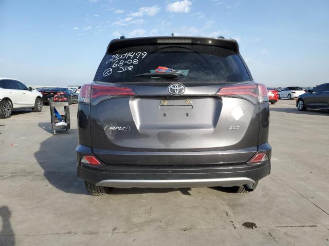Photo 6 from auction – 2017 TOYOTA RAV4 XLE with VIN JTMWFREV5HJ705660