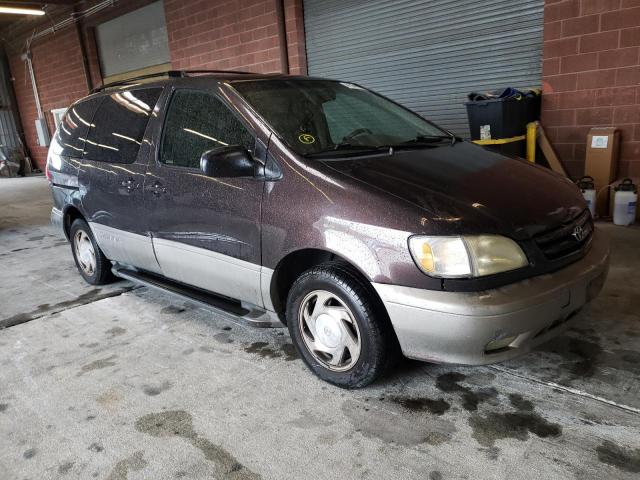 Photo 4 from auction – 2002 TOYOTA SIENNA LE with VIN 4T3ZF13CX2U461805