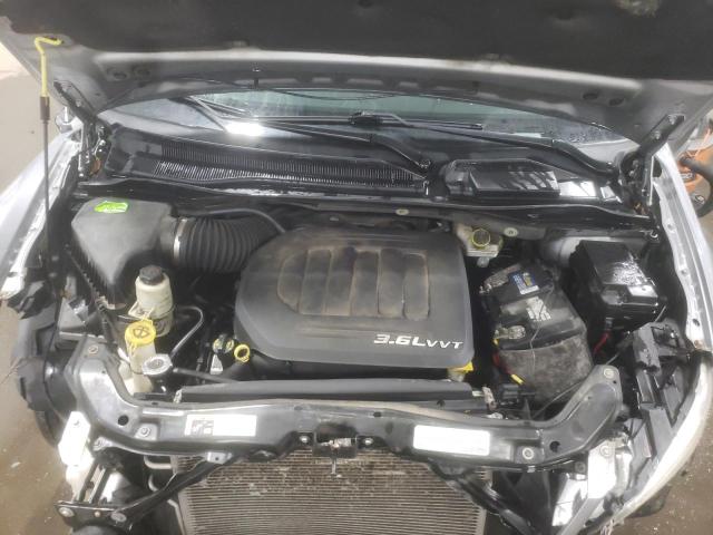 Photo 12 from auction – 2013 CHRYSLER TOWN & COU with VIN 2C4RC1CG4DR662589