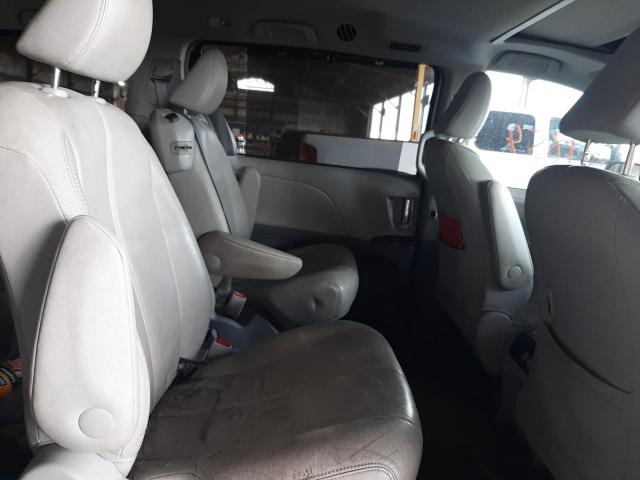 Photo 11 from auction – 2013 TOYOTA SIENNA XLE with VIN 5TDYK3DC7DS343636