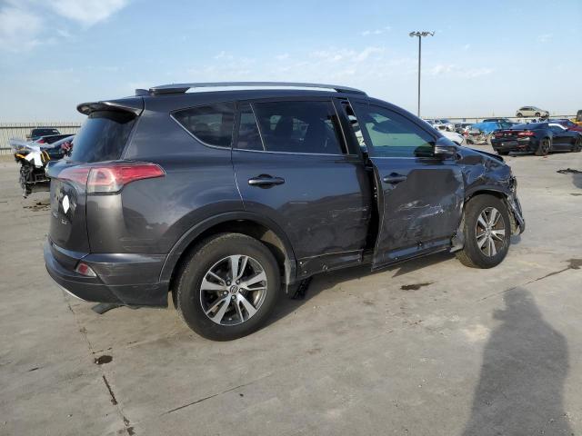 Photo 3 from auction – 2017 TOYOTA RAV4 XLE with VIN JTMWFREV5HJ705660