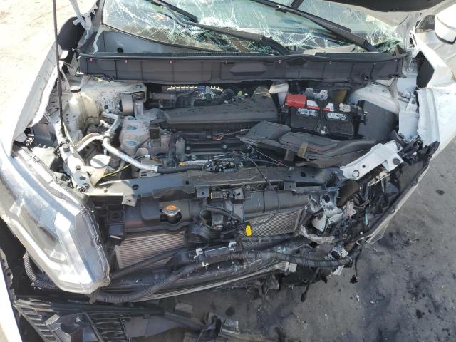 Photo 12 from auction – 2017 NISSAN ROGUE S with VIN KNMAT2MT1HP618023