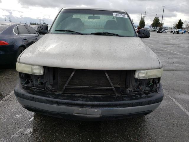 Photo 5 from auction – 2000 CHEVROLET SILVERADO with VIN 2GCEC19V7Y1316724
