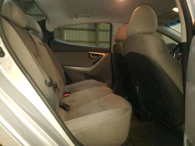 Photo 10 from auction – 2012 HYUNDAI ELANTRA GL with VIN 5NPDH4AE1CH109585
