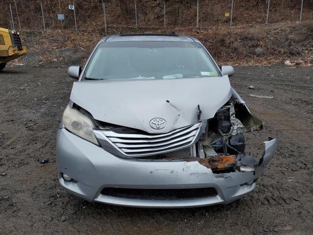 Photo 5 from auction – 2011 TOYOTA SIENNA XLE with VIN 5TDDK3DC6BS019685