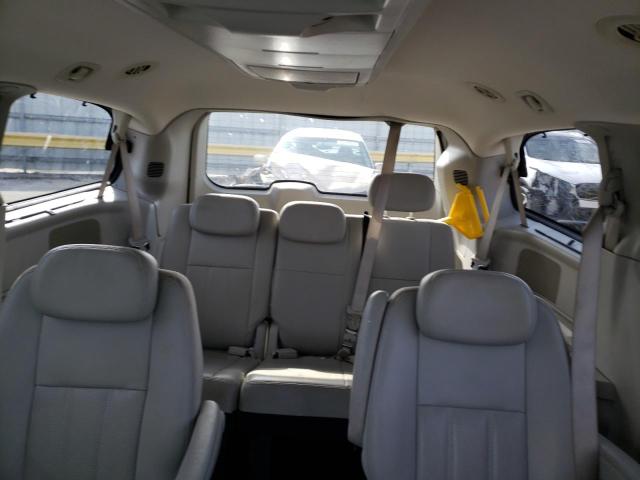 Photo 10 from auction – 2010 CHRYSLER TOWN & COU with VIN 2A4RR8DX9AR448466