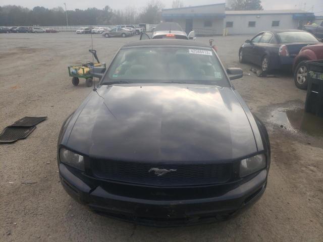 Photo 5 from auction – 2005 FORD MUSTANG with VIN 1ZVFT84N555194134