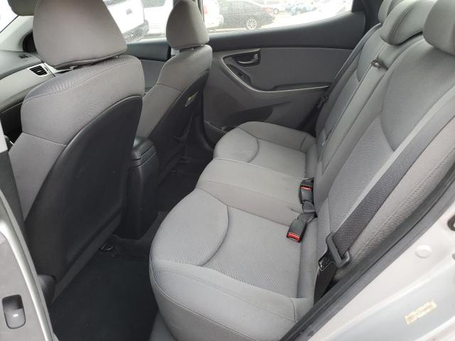 Photo 10 from auction – 2012 HYUNDAI ELANTRA GL with VIN KMHDH4AE1CU442824