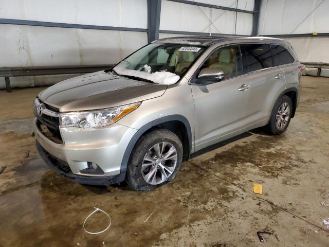 TOYOTA HIGHLANDER 2015 with VIN 5TDJKRFH4FS150828 - Photo from auction