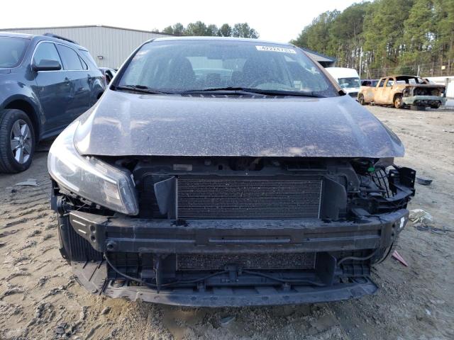 Photo 5 from auction – 2017 KIA FORTE LX with VIN 3KPFL4A75HE157580