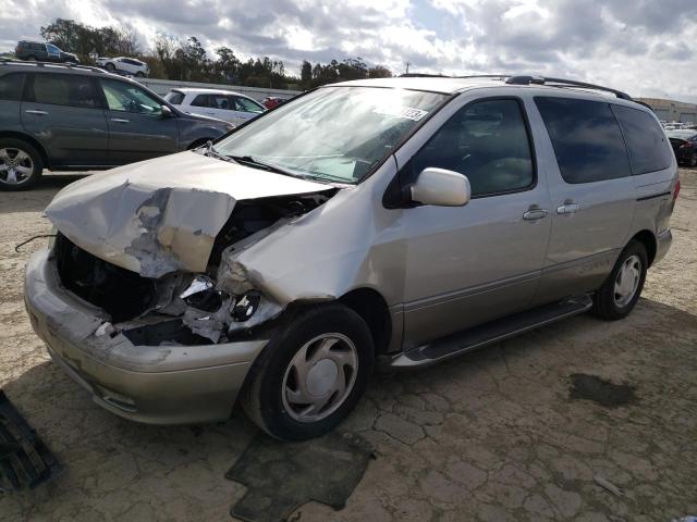 Photo 1 from auction – 2001 TOYOTA SIENNA LE with VIN 4T3ZF13C71U373471
