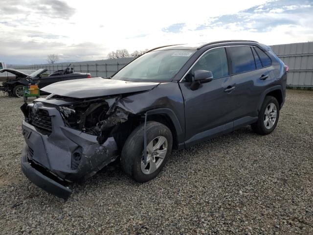 Photo 1 from auction – 2019 TOYOTA RAV4 XLE with VIN 2T3W1RFV2KW028850