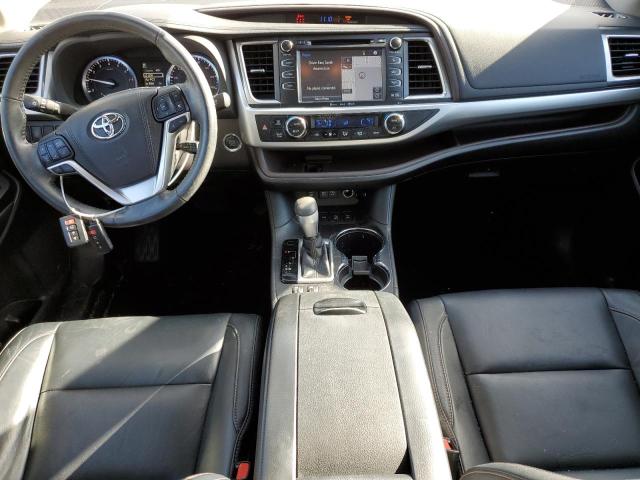 Photo 8 from auction – 2018 TOYOTA HIGHLANDER with VIN 5TDJZRFH3JS884087