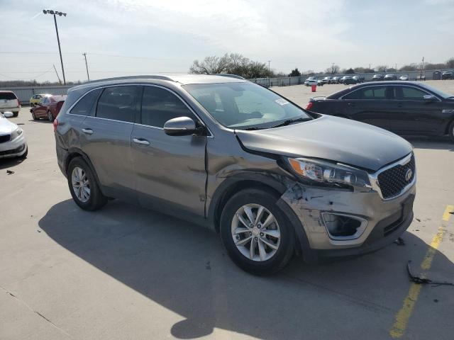 Photo 4 from auction – 2016 KIA SORENTO LX with VIN 5XYPG4A36GG009638